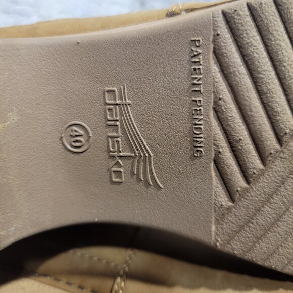 Dansko Bessie Women's Size EU 40 US 9 Tan Shearling Lined Pull on Ankle Boots - Picture 10 of 10